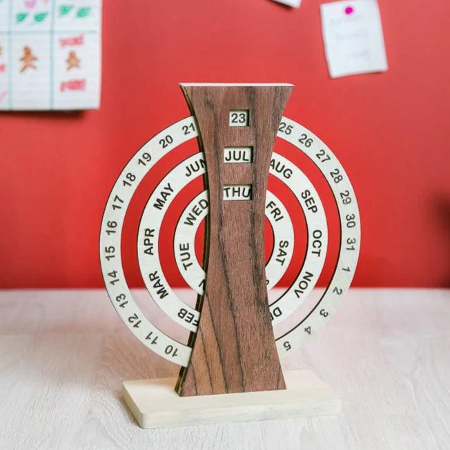 Rotating Perpetual Wooden Desk Calendar (Manual)